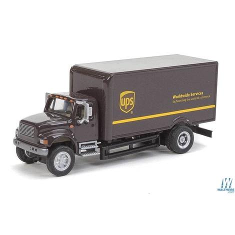 HO International(R) 4900 Single-Axle Box Van - UPS Modern Logo