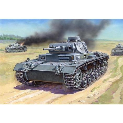1/100 German Tank Panzer III Snap Kit