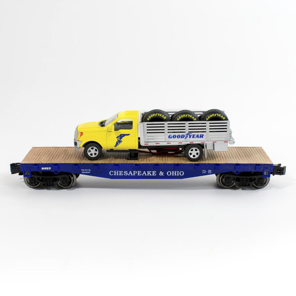 O-Scale Chesapeake & Ohio Flatcar with Lighted Goodyear Truck