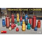 Miniart 1/35 Propane and Butane Cylinders