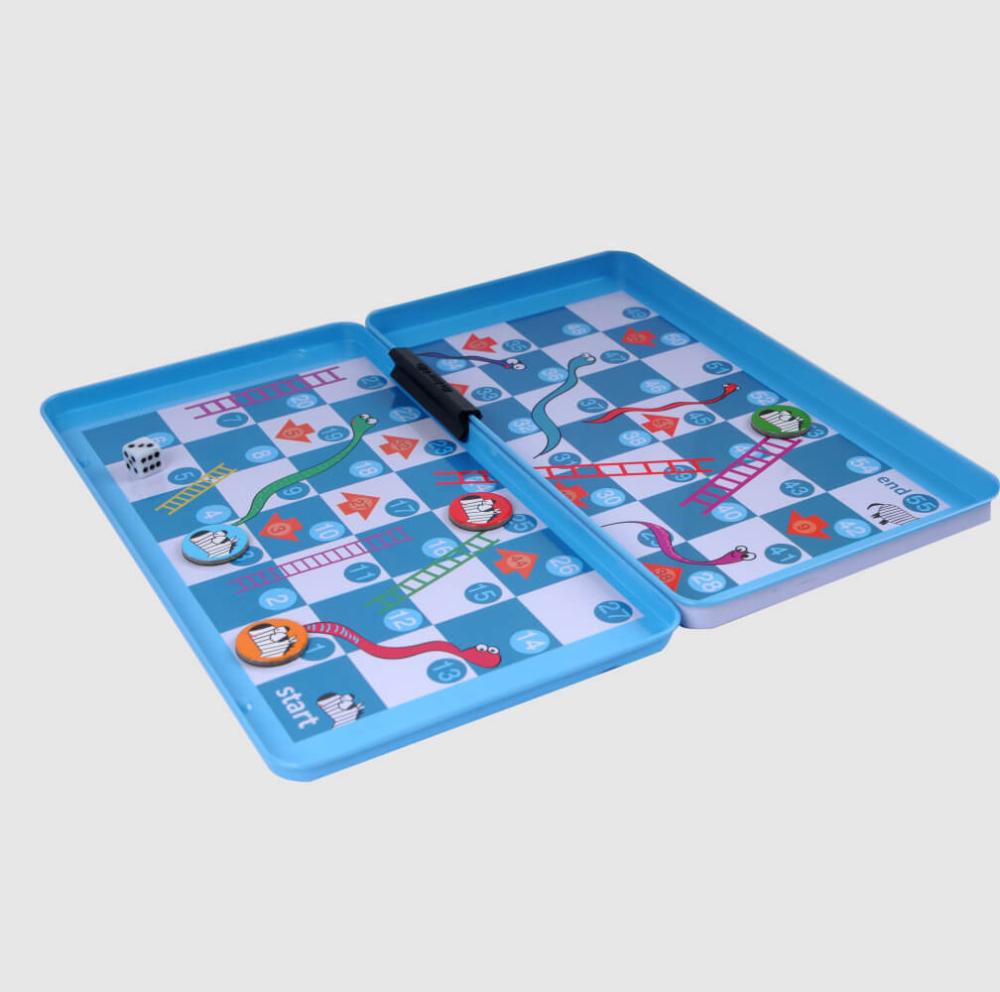 Magnetic Snakes & Ladders To-Go